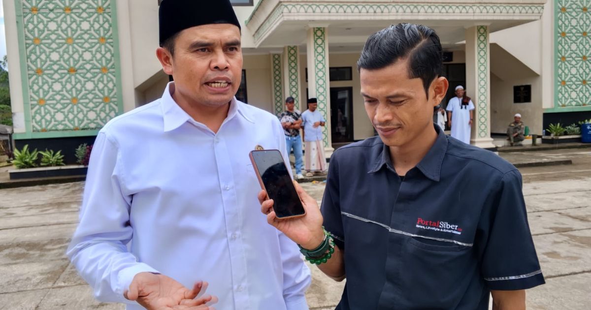 Anggota DPRD Kabupaten Bogor Jaro Peloy mengimbau warga Bogor Barat meningkatkan kewaspadaan menghadapi musim hujan karena potensi banjir dan longsor.