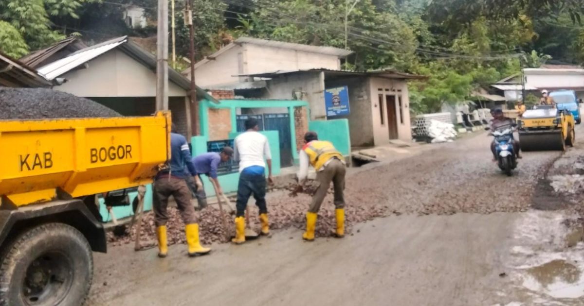Usai Aksi Warga, Jalan Panyaungan–Nanggung Mulai Ditambal