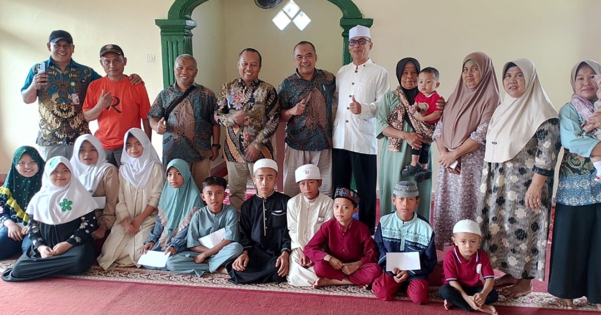 Antam Pongkor Santuni Anak Yatim di Bantarkaret Lewat Safari Ramadan
