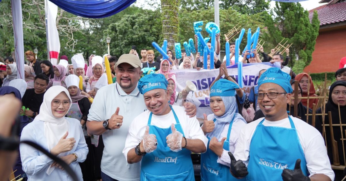 Bupati Bogor dan Ketua DPRD Ikut Memasak di Pesona Ramadan Kabupaten Bogor Berbagi