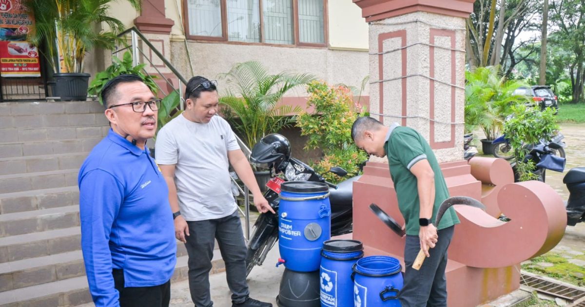 Wabup Pesawaran Pimpin Gerakan Bersih-Bersih Kantor Tindak Lanjut Instruksi Presiden