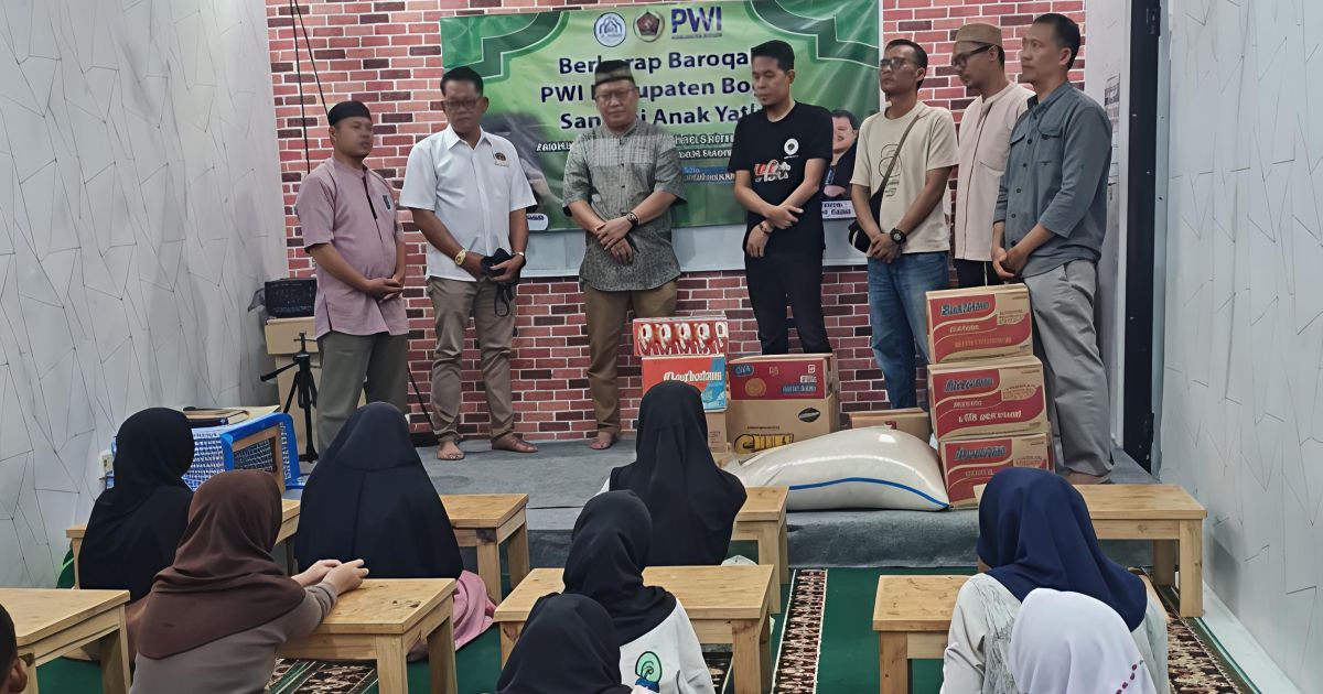PWI Kabupaten Bogor menggelar santunan anak yatim, berbagi takjil dan buka puasa bersama di Yayasan Mi’raj Mulia Cibinong sebagai bentuk kepedulian sosial di bulan Ramadan.