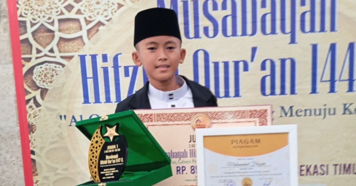Muhamad Fauzan Siswa SDN Citeureup 06 Juara 1 MHQ 2 Juz