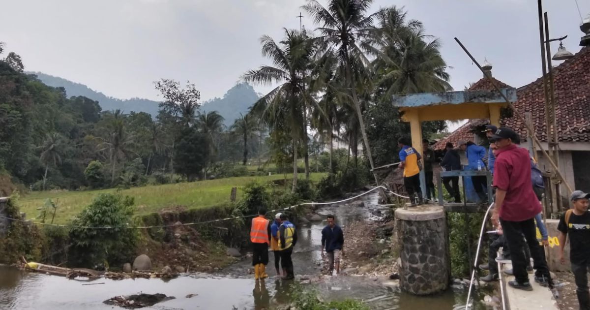 UPT Irigasi Jasinga Tinjau Kerusakan Bendungan dan Saluran Air di Bogor, Warga Diminta Tidak Buang Sampah ke Sungai