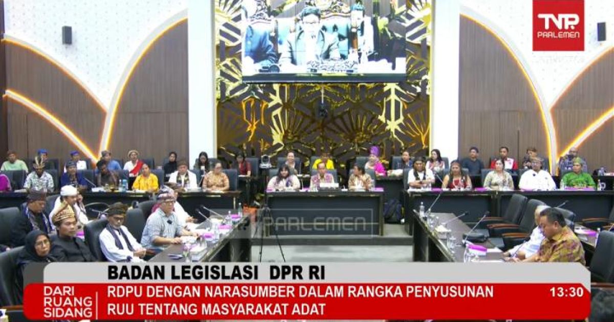 Rapat Dengar Pendapat Umum (RDPU) bersama perwakilan masyarakat adat, Rabu (1/4/2026). Foto: Tangkap Layar YouTube 
TVR Parlemen.