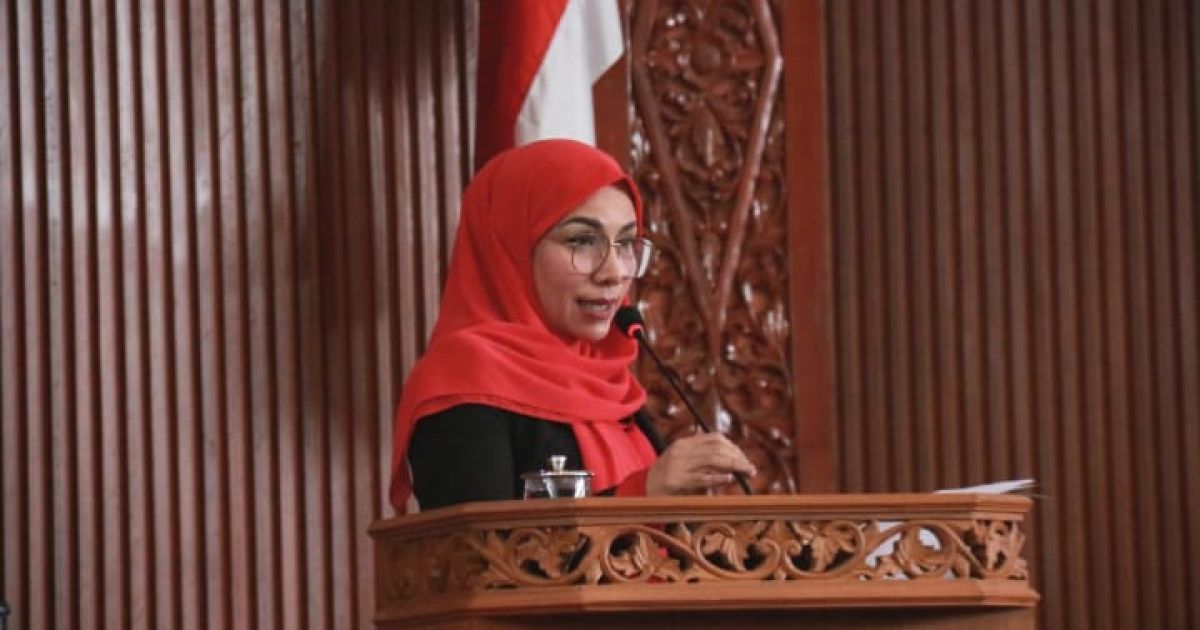 PDI Perjuangan Soroti 3 Raperda Strategis, Transportasi, dan Birokrasi Harus Pro Rakyat