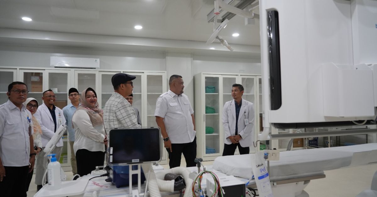 RSUD Bakti Pajajaran Bogor luncurkan layanan stroke dengan teknologi DSA dan Oncology Center. DPRD dukung peningkatan layanan kesehatan modern.