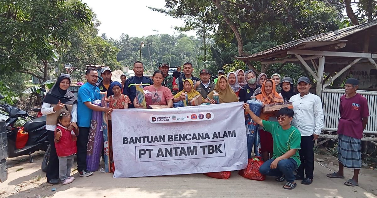 KNPI Jasinga,FKJBP dan FKBP Salurkan Bantuan CSR Antam UTUK Korban Banjir dan Longsor di Desa Pangaur