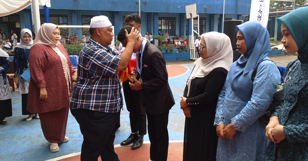 617 Siswa SMK Pesona Dywantara Bogor Resmi Dilepas, Suasana Haru Warnai Pelepasan Angkatan XI
