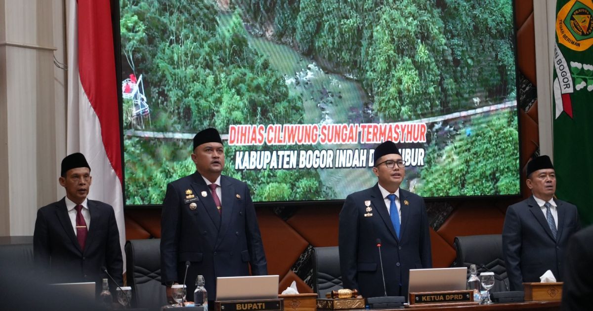 Pemerintah Kabupaten Bogor bersama DPRD resmi menetapkan arah kebijakan pembangunan daerah melalui rapat paripurna yang digelar pada Rabu (6/5/2026).