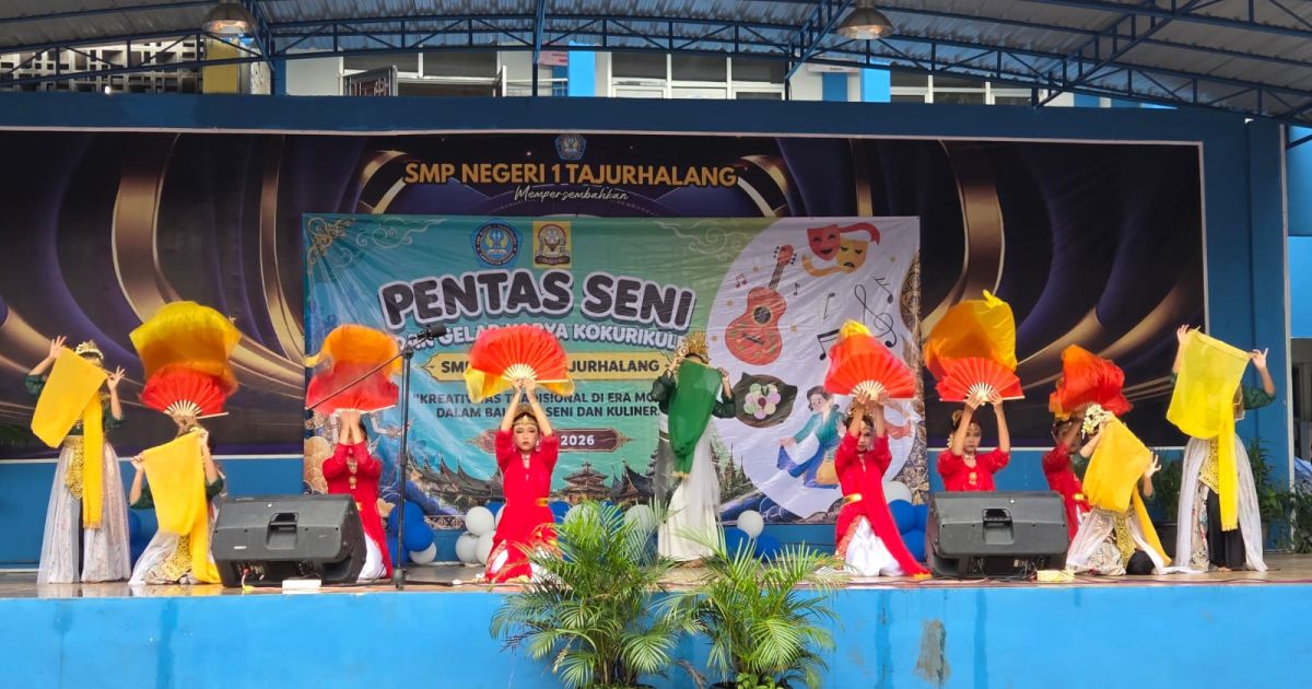 SMPN 1 Tajurhalang menggelar Pentas Seni dan Gelar Karya Kokurikuler bertema Kreativitas Tradisional di Era Modern dalam Balutan Seni dan Kuliner, menampilkan bakat seni, budaya, dan jiwa kewirausahaan siswa.