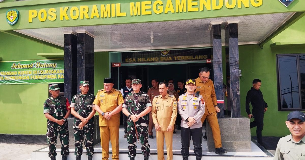 Danrem 061/Suryakancana Brigjen TNI Thomas Rajunio meresmikan Pos Koramil Megamendung di Kabupaten Bogor. Pos yang dibangun melalui gotong royong ini diharapkan memperkuat pelayanan dan keamanan wilayah.