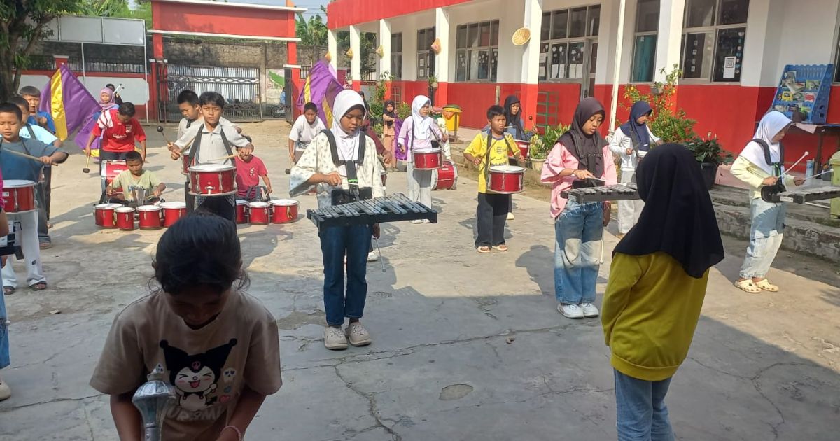 SDN Hambalang 05 Manfaatkan Masa Libur untuk Latihan Marching Band Jelang MPLS