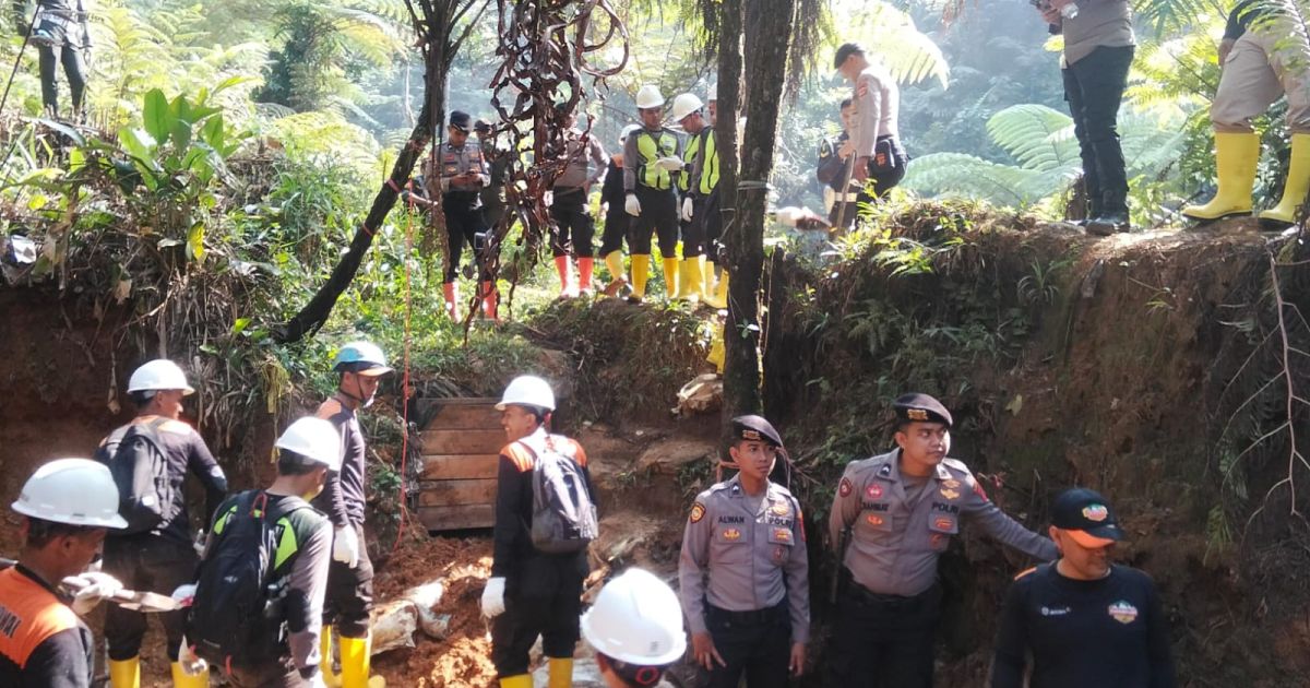 Operasi Terpadu PETI Pongkor Dimulai, Polri-TNI dan PT Antam Sisir Lokasi Tambang Ilegal di Nanggung
