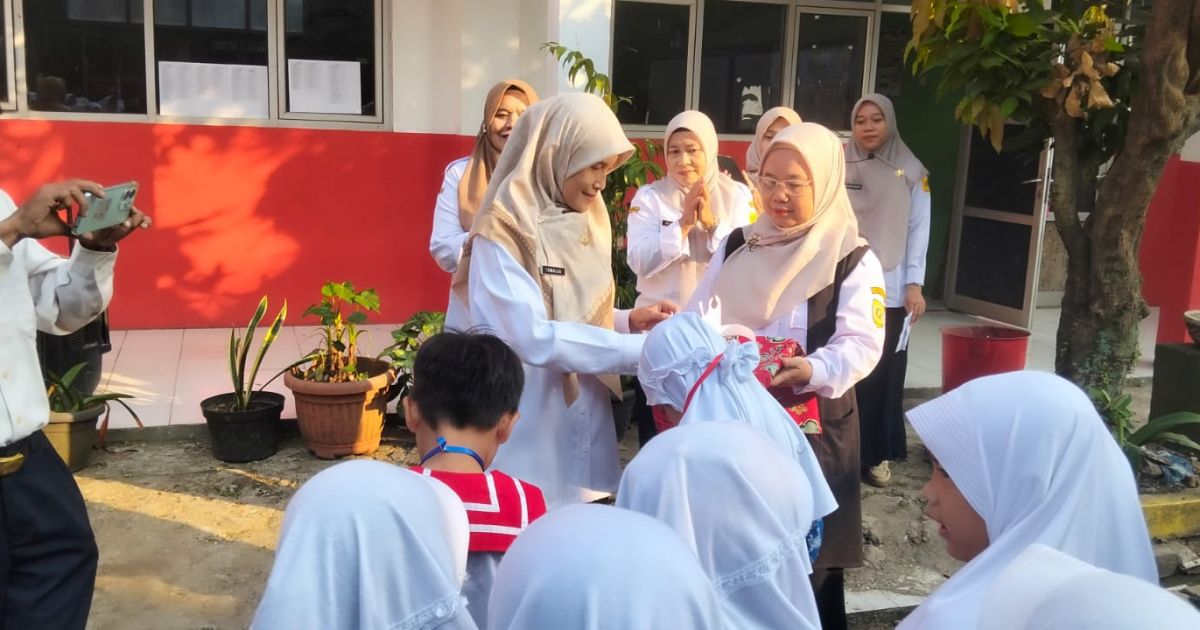 SDN Tarikolot 05 Kecamatan Citeureup menggelar MPLS Ramah Tahun Ajaran 2026/2027. Sekolah menegaskan pendidikan gratis tanpa pungutan, bebas korupsi dan gratifikasi serta fokus membangun karakter dan prestasi siswa.