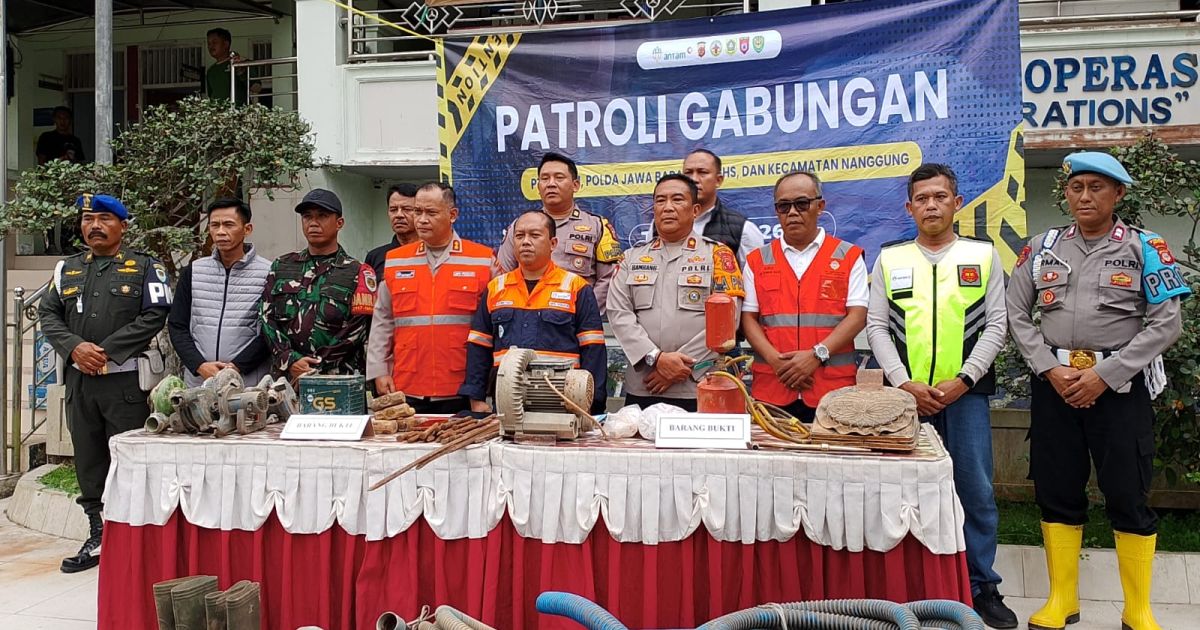 Patroli gabungan selama tiga hari di kawasan IUP PT ANTAM UBPE Pongkor berhasil menutup 20 akses tambang emas ilegal, membongkar puluhan gubuk dan gelundung, serta mengamankan berbagai peralatan PETI.