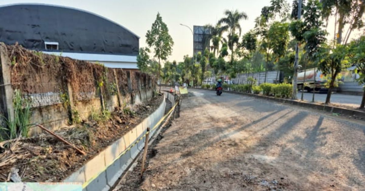 DPUPR Depok Benahi Drainase di Simpang RM Kalimantan, 156 U-Ditch Terpasang untuk Atasi Genangan