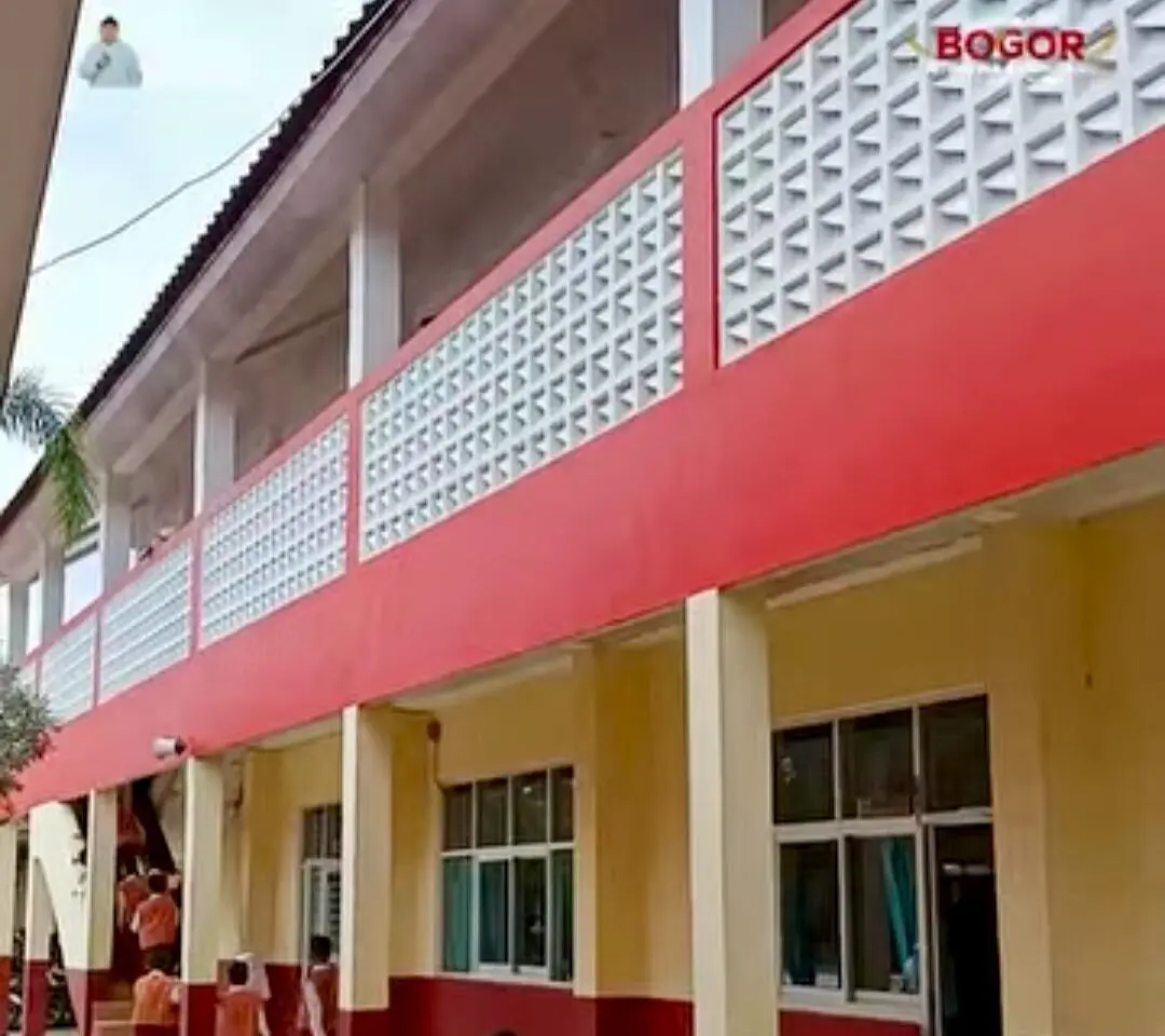 Bupati Bogor Rudy Susmanto Perkuat Sarana Pendidikan, SDN Kartika Sejahtera 02 Dapat 3 RKB