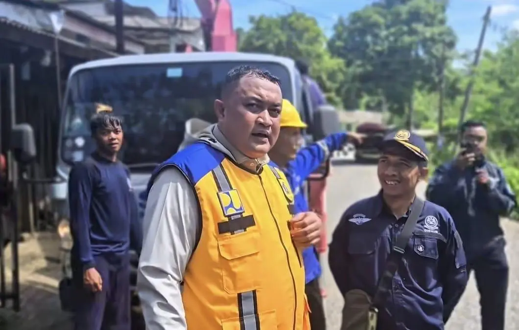 Akhir Pekan Tetap Bekerja, Bupati Bogor Tinjau Proyek Jalan Bomang hingga Bogor Barat