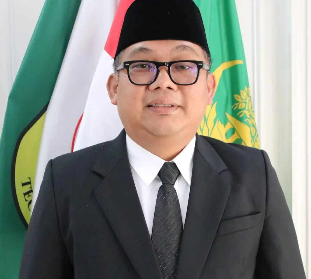 Dr. Rusliandy Puji DMC SMPN 2 Cibinong, Pendidikan Karakter Nyata Lewat Santunan Yatim
