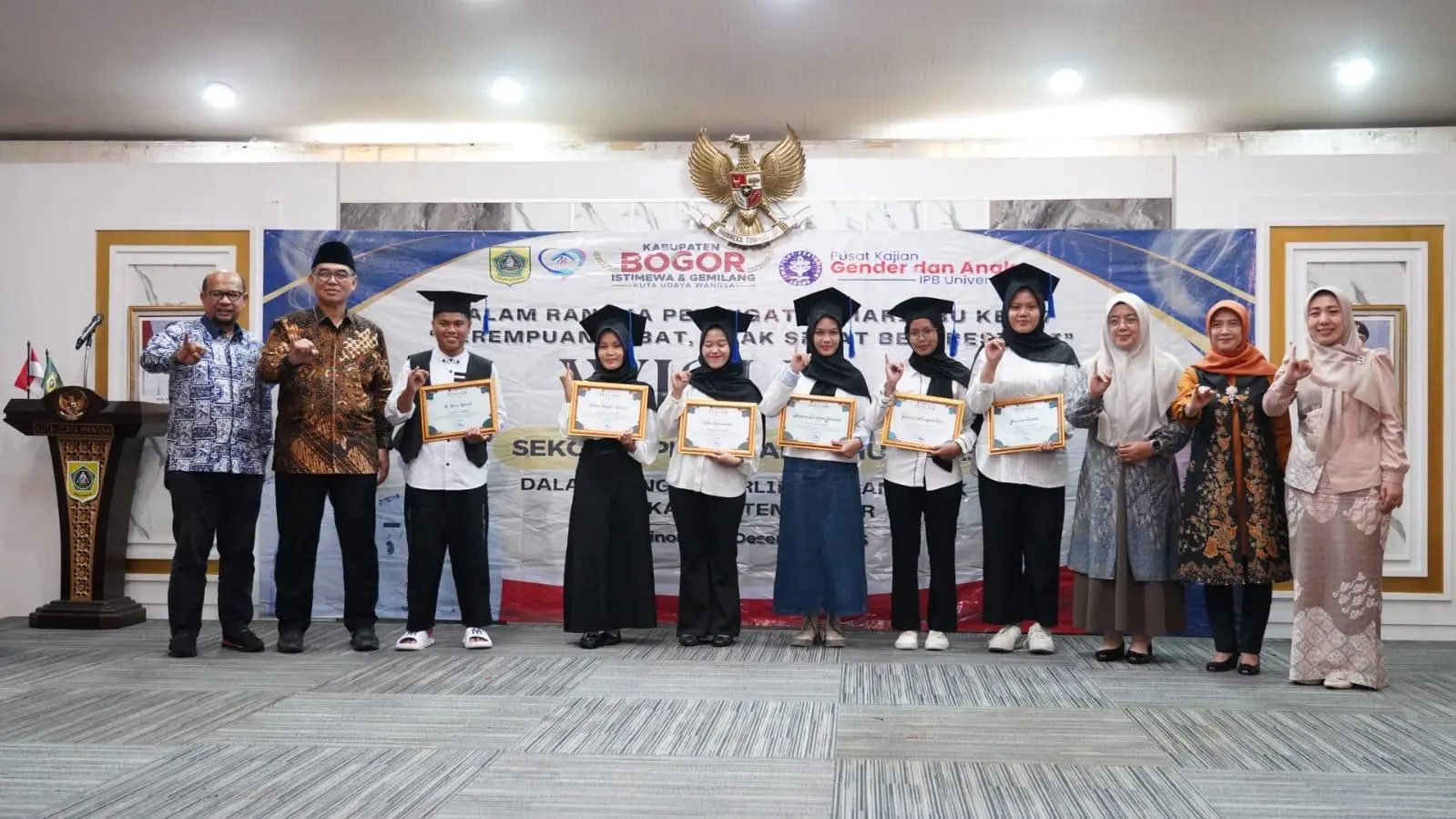 Wisuda Sekolah Pra Nikah 2025, Pemkab Bogor Siapkan Generasi Berkualitas