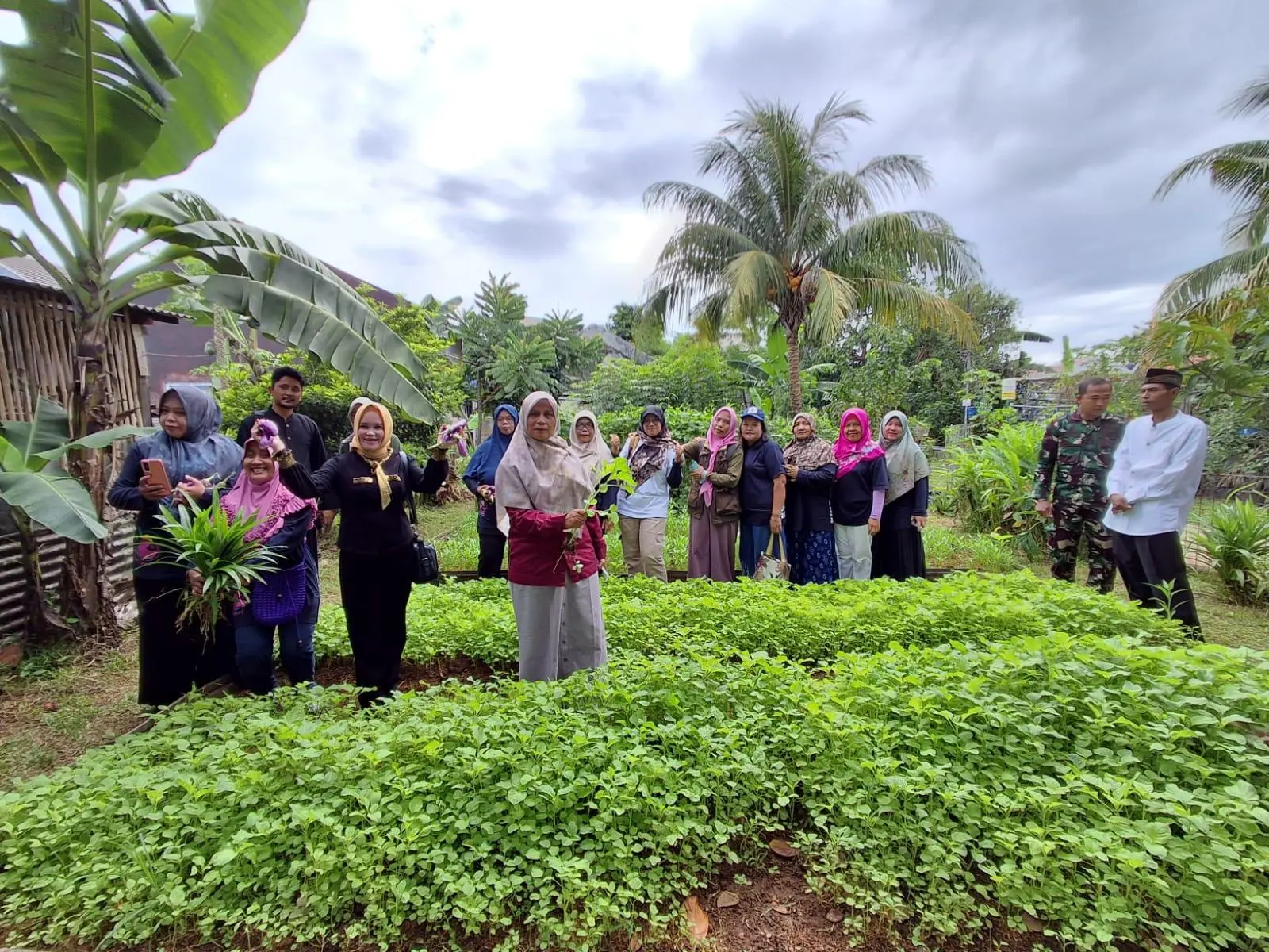 Kampung Ramah Lingkungan Bogor: Warga Bersemangat Sambut Verifikasi Lapangan!