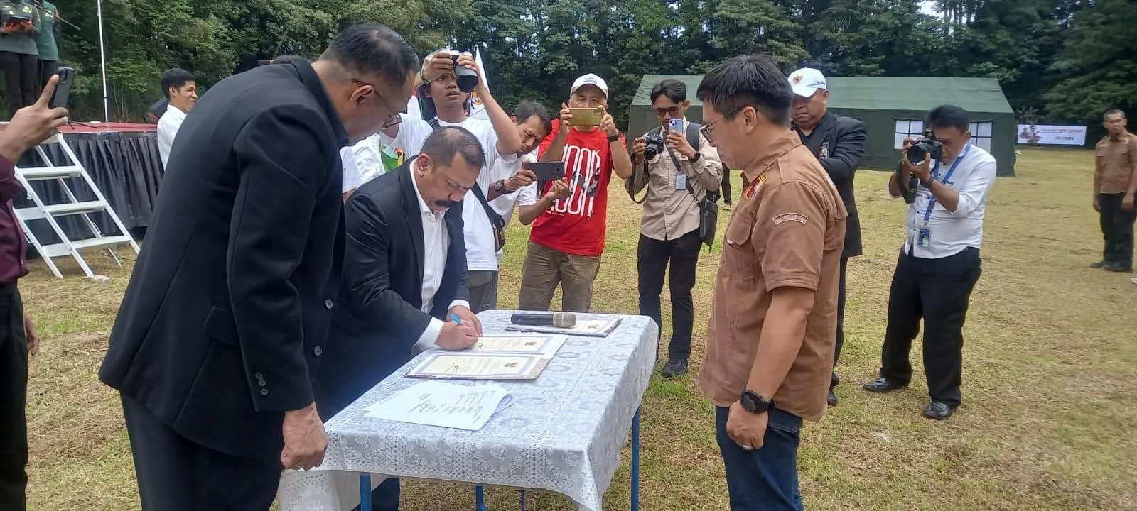 Perbakin Bogor Punya Nakhoda Baru: Pelantikan Unik di Tengah Alam!