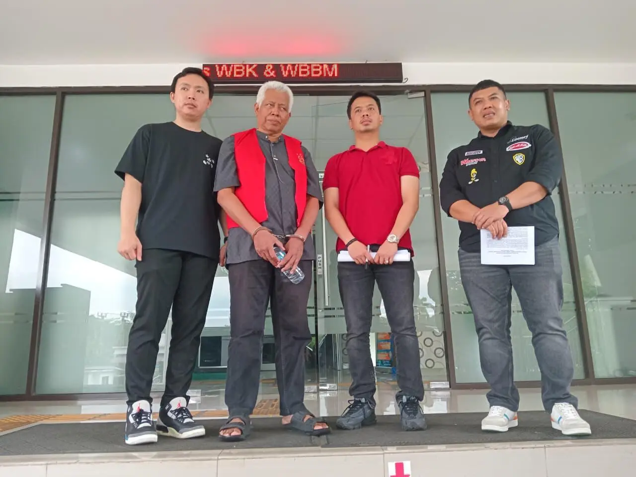 Buronan Kasus Penipuan Tanah Sentul City Tertangkap Usai Salat Jumat