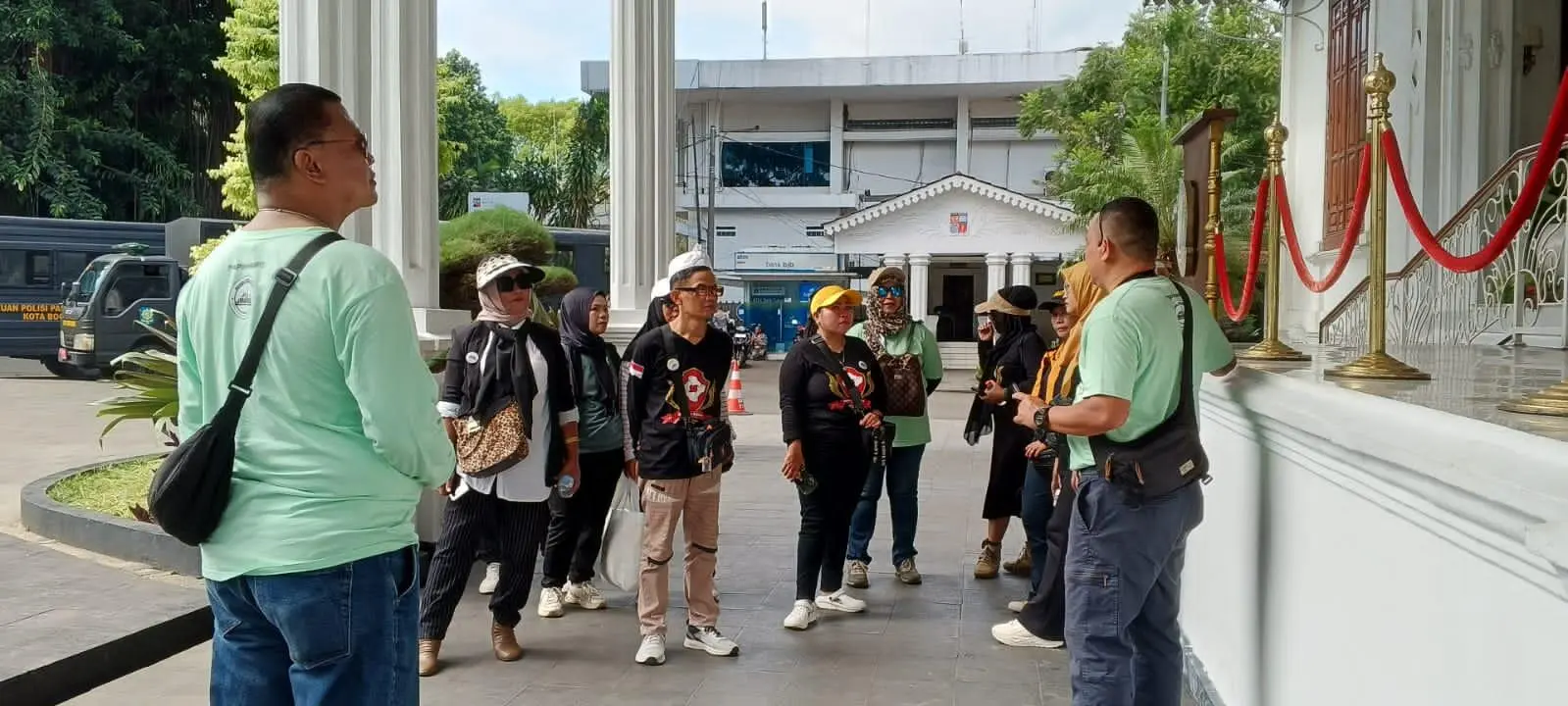 Telusuri Jejak Sejarah Bogor: Dari Balai Kota Hingga Museum PETA