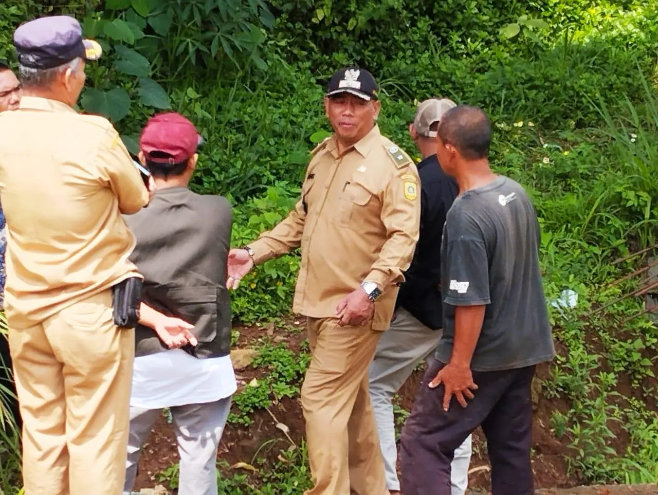 Saluran  irigasi Cipalayangan Lama Terputus, DPUPR Kabupaten Bogor Lakukan Pembiaran.
