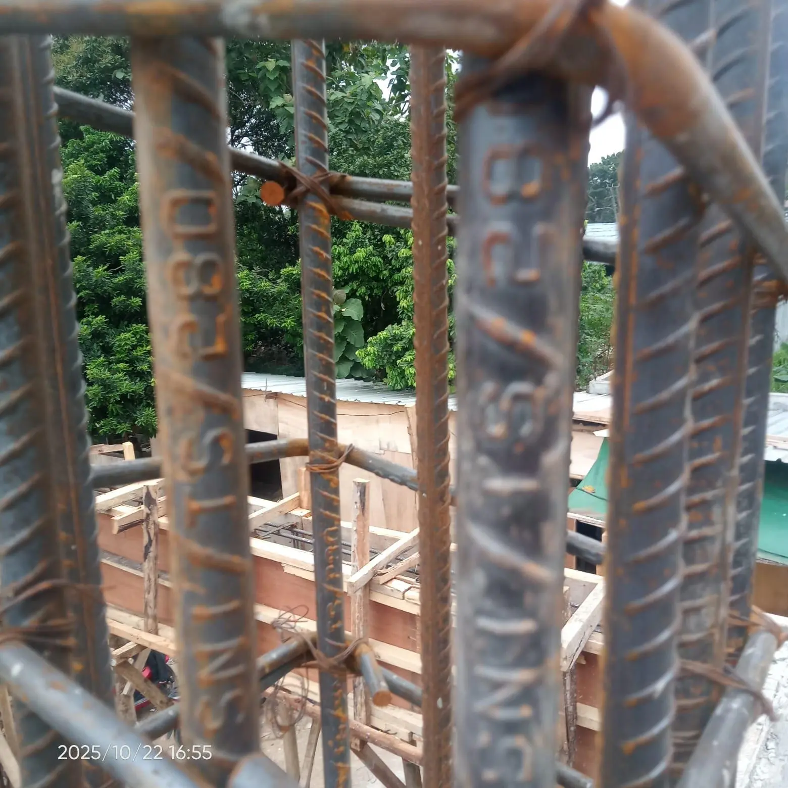 Diduga Besi Oplosan Hantui Proyek Pembangunan Kantor Kecamatan Tajurhalang