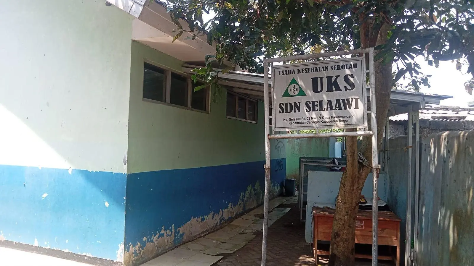 Setahun Lebih Dibiarkan, Ruang Kelas SDN Selaawi Terancam Roboh