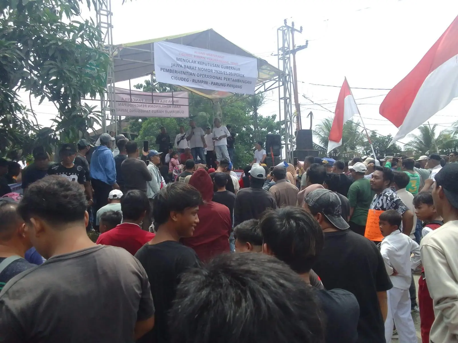 Tolak Surat Edaran Gubernur KDM, Massa di Bogor Barat Gelar Aksi Demo