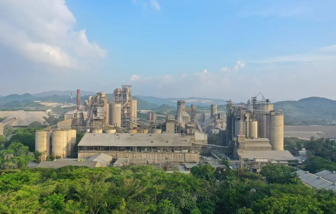 PT Solusi Bangun Indonesia Pabrik Narogong Jadi Pelopor Pemanfaatan Hydrogen Rich Gas di Asia Tenggara