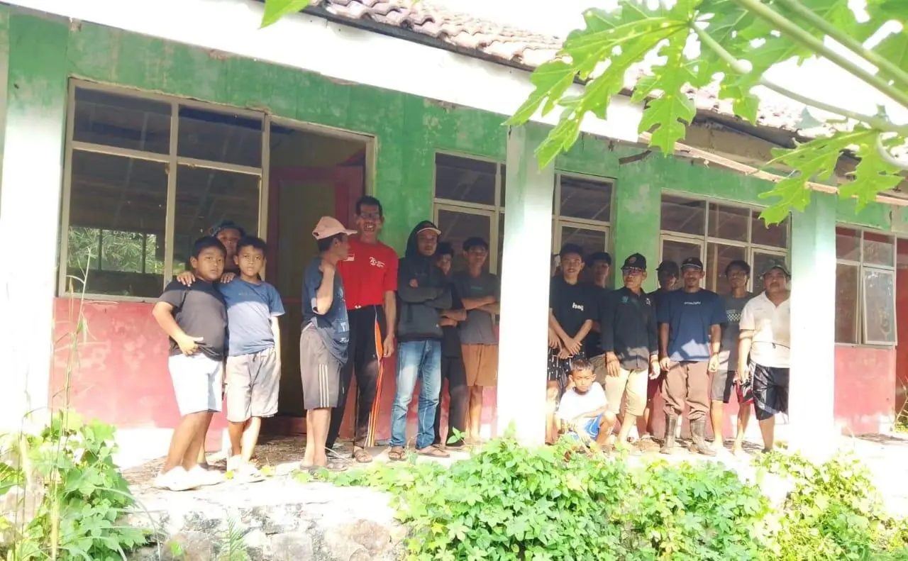 Warga Cimaraca Mohon Hibah Material Bongkaran SDN untuk Rumah Ibadah