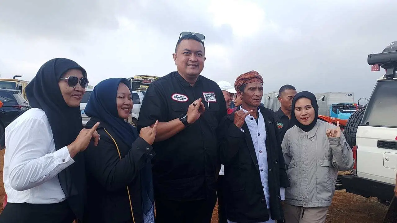 Warga Citalahab Sambut Hangat Kedatangan Bupati Bogor Rudy Susmanto