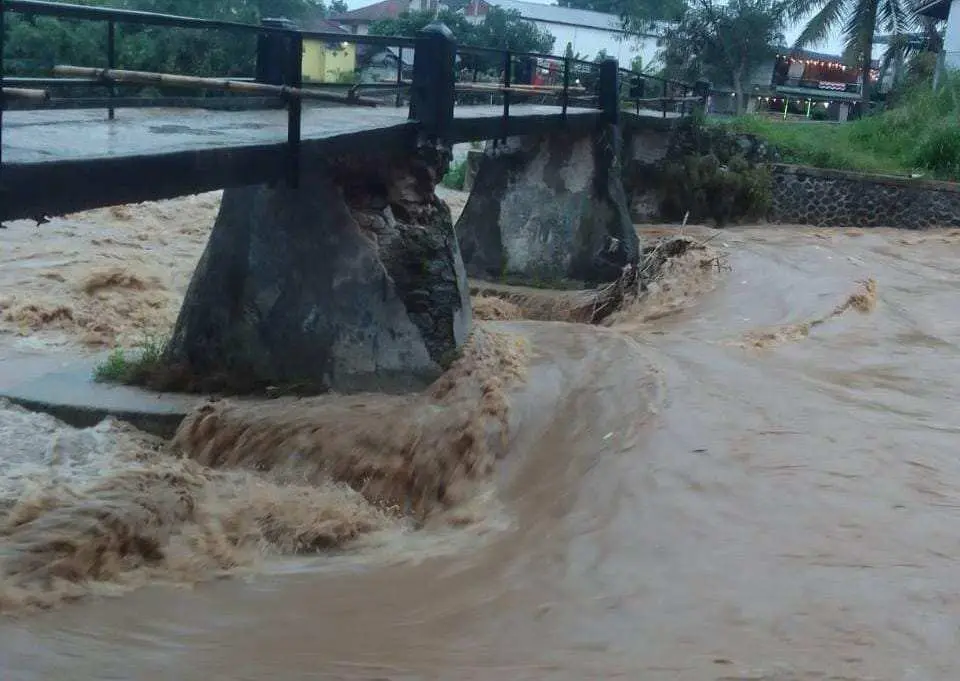 Kondisi Jembatan Ki Lecut Kian Parah, Warga Jasinga Takut Melintas