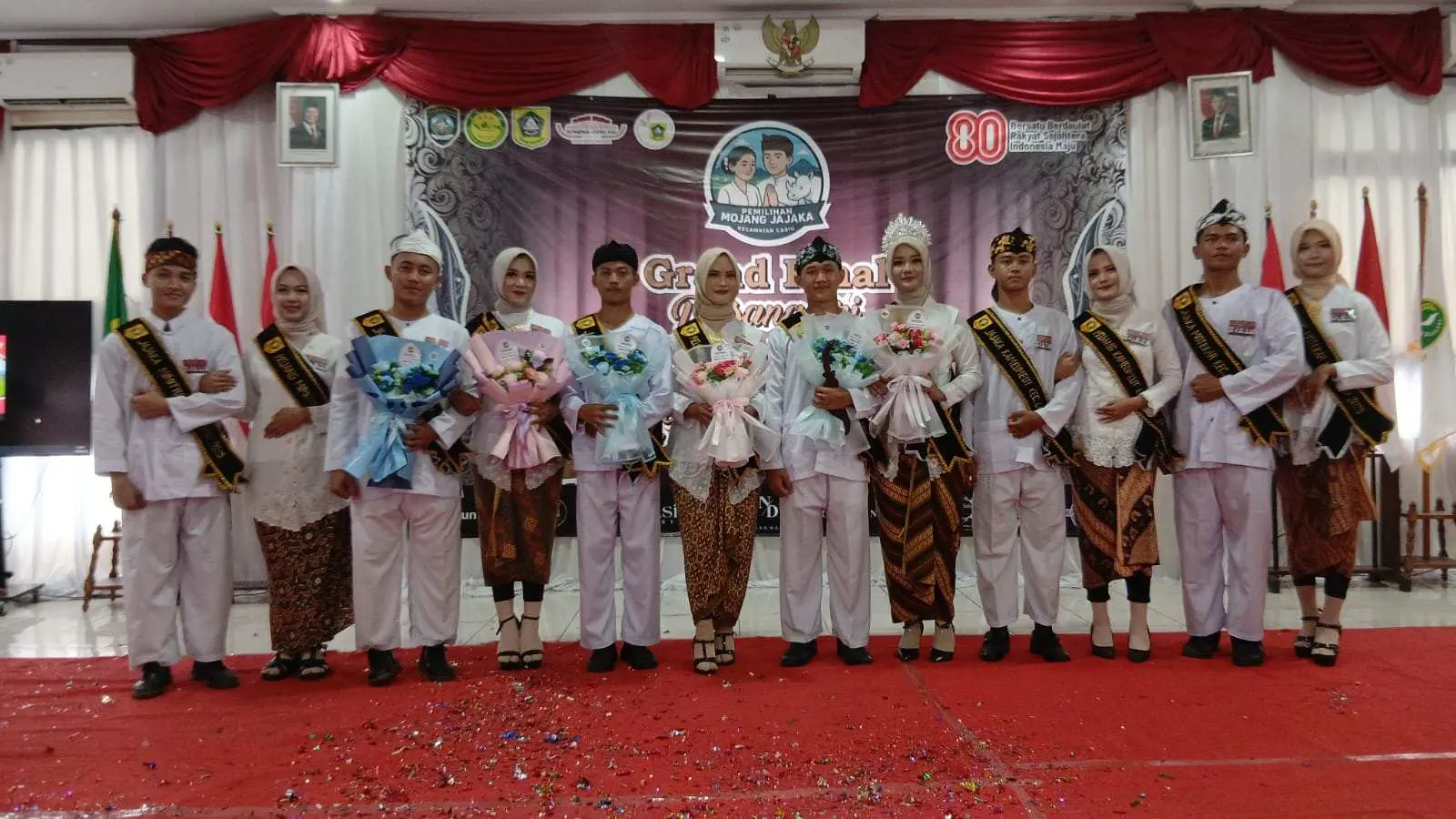 Pemcam Cariu Sukses Gelar Pasanggiri Mojang Jajaka Perdana Sambut HUT RI ke-80