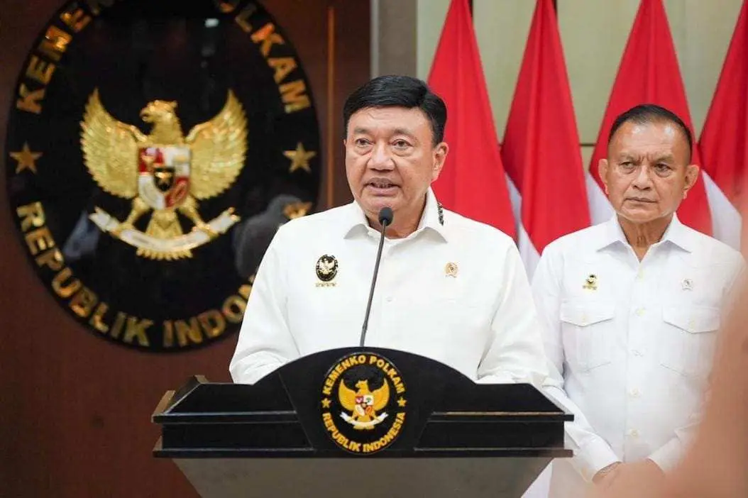 Bendera ONe Piece marak berkibar, Menko Polkam Peringatkan, Konsekuensi Hukum Bagi Penista Bendera Nasional