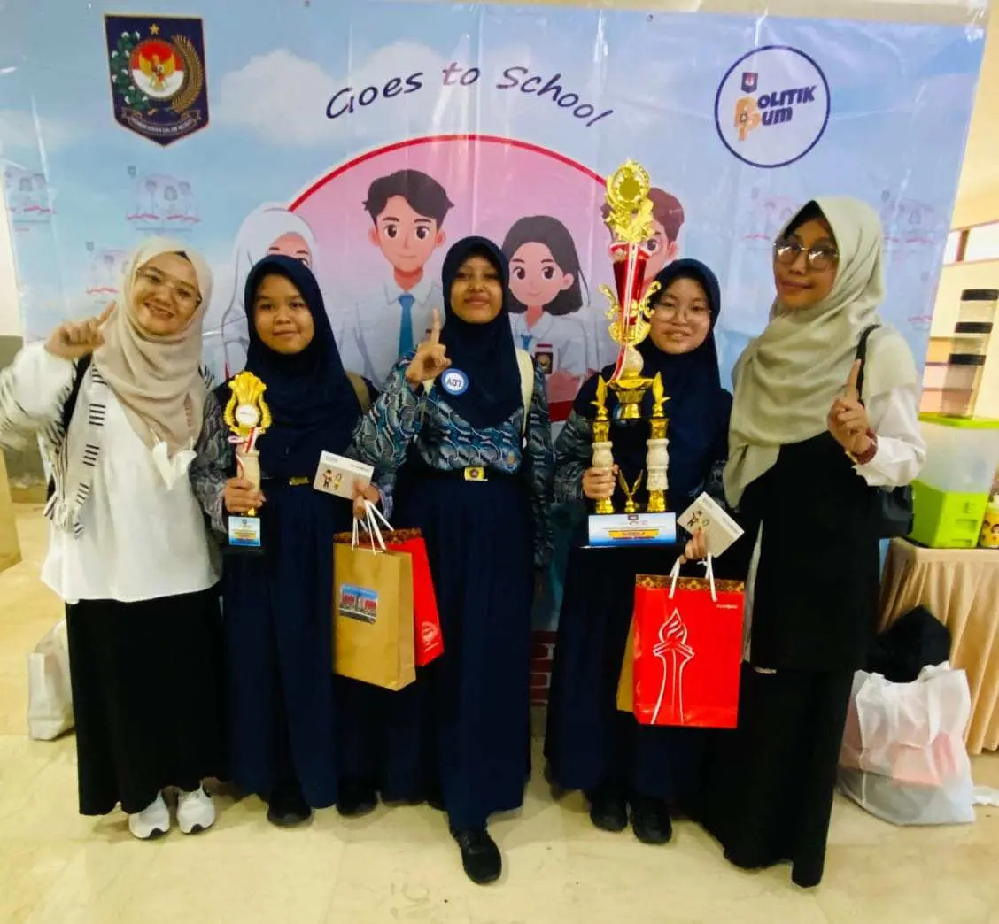 SMPN 1 Cibinong Ukir Prestasi Nasional di Ajang Pidato Kebangsaan