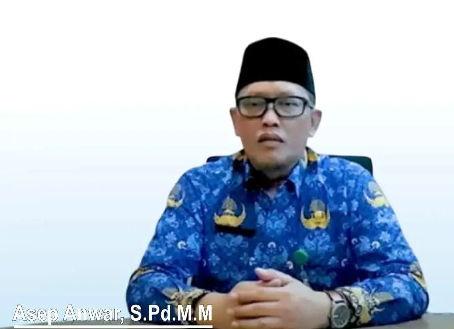 Kepsek SMA Negeri 3 Cibinong, Asep Anwar: Seragam Sekolah Silakan Beli Sendiri, Sekolah Tidak Menjual