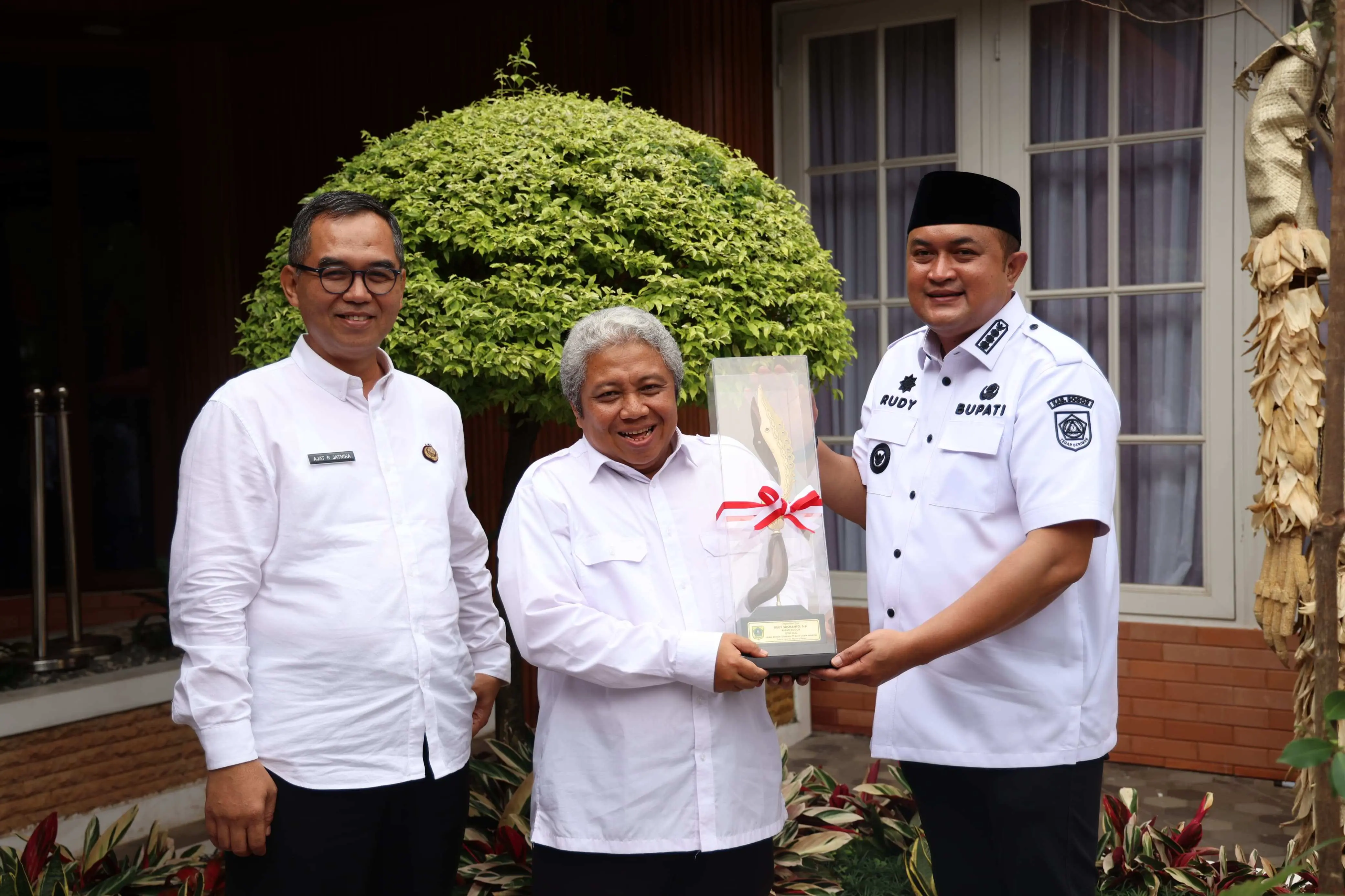 Bupati Bogor Dukung Penetapan Gunung Sanggabuana Jadi Kawasan Konservasi