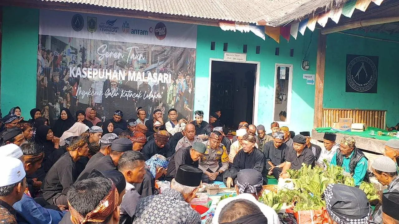 Kapolsek Nanggung Kagum dengan Tradisi Seren Taun Kasepuhan Malasari