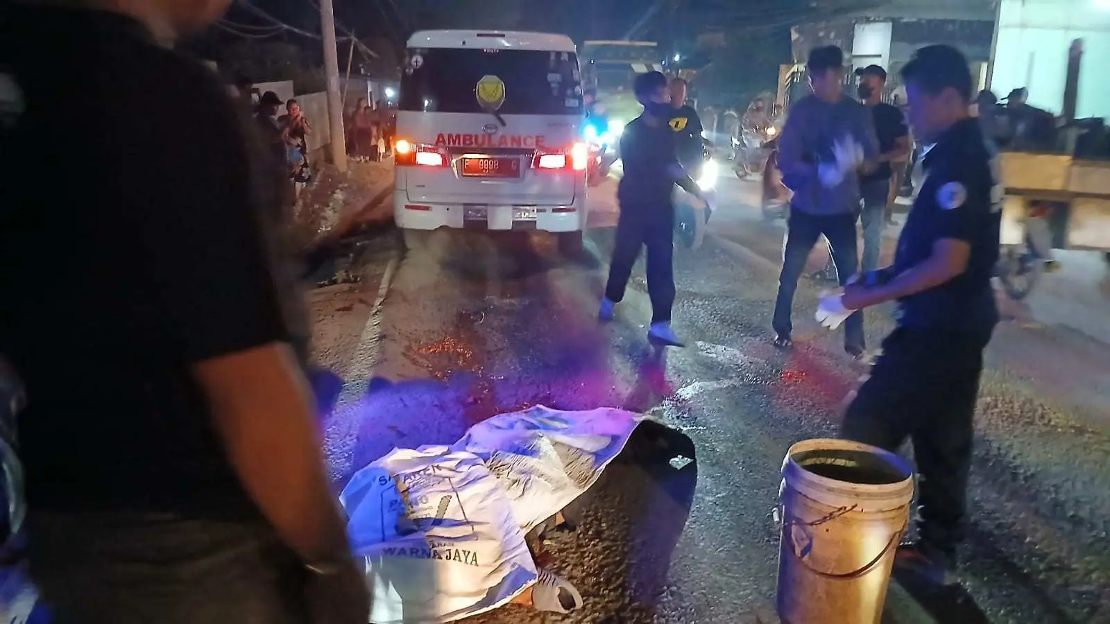 Kecelakaan Maut di Parungpanjang: Pria Tewas Terlindas Truk