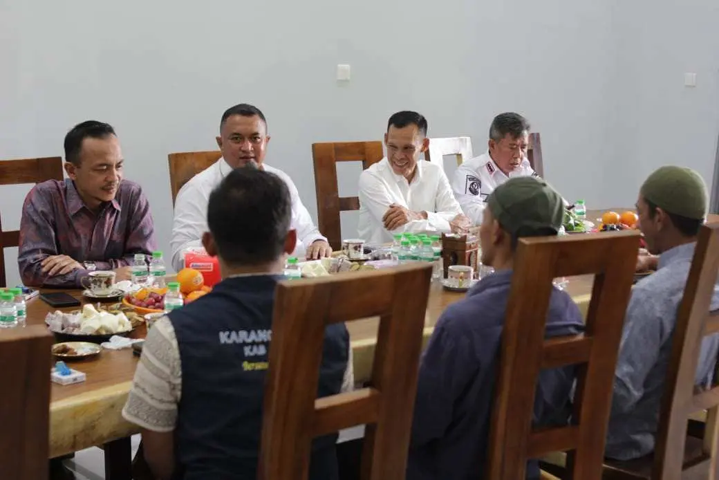 Kunker Ke Wilayah Bogor Barat, Bupati dan Wakil Bupati Bogor Lalukan Ziarah Hingga Cek Infrastruktur Jalan