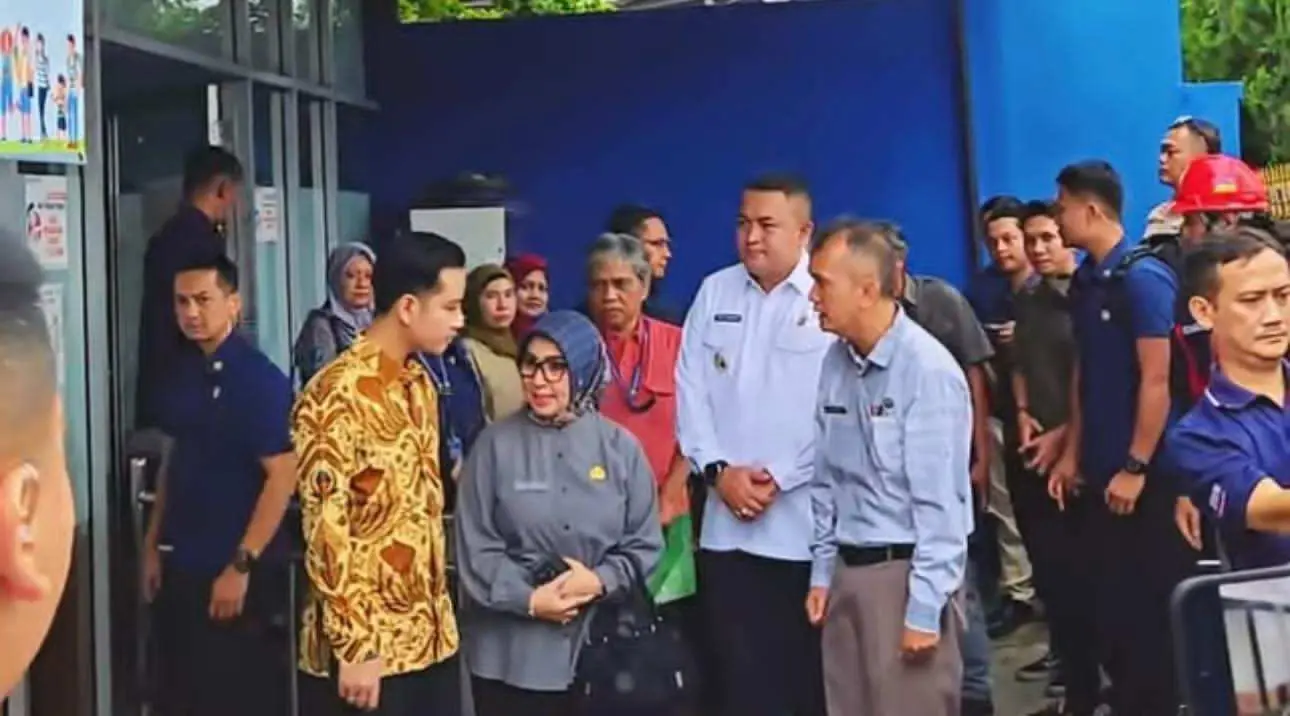 Wakil Presiden Gibran Rakabuming Raka Tinjau Pelaksanaan Program Cek Kesehatan Gratis di Puskesmas Cibinong