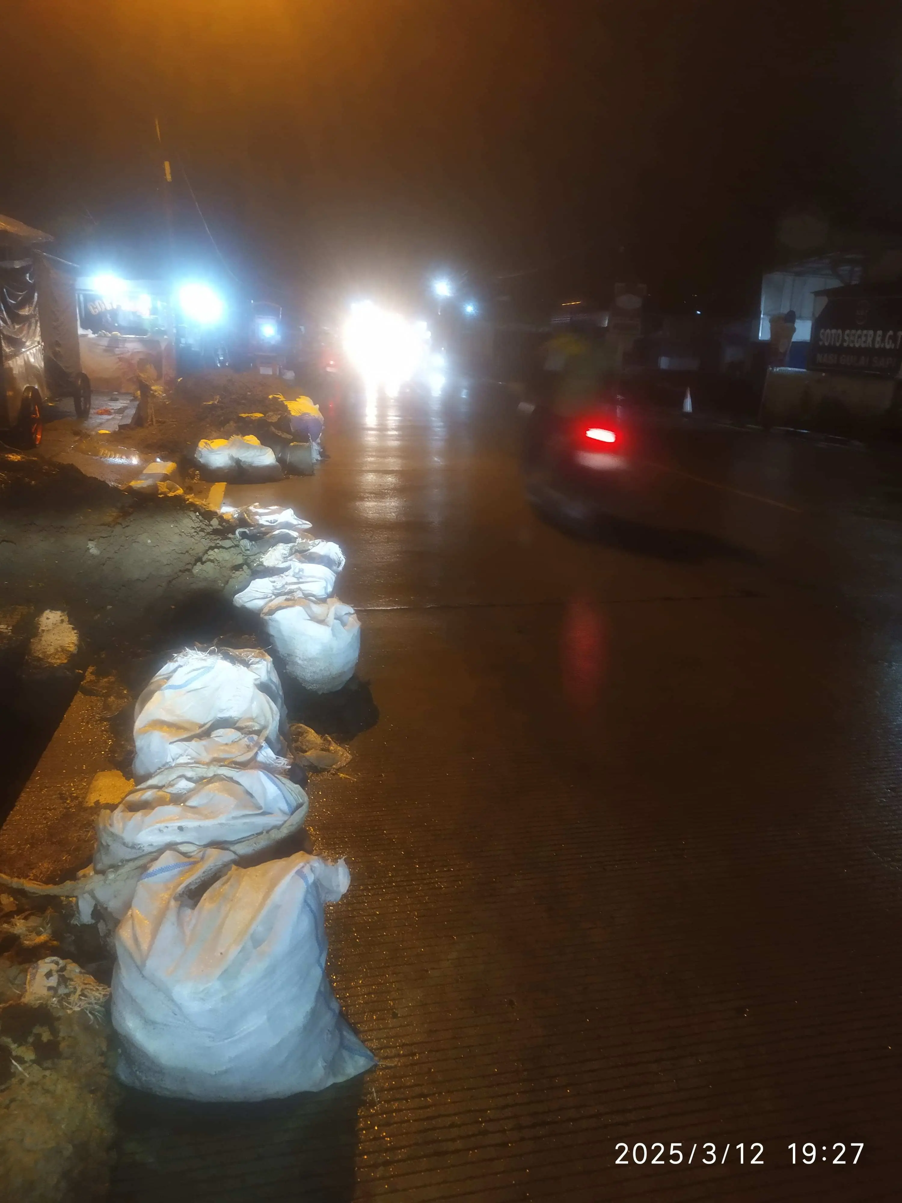 Galian Kabel PLN Jadi Biang Kerok Banjir Rumah Warga